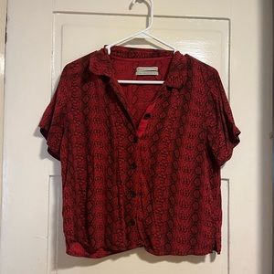 Urban Outfitters Short Sleeve Red Snake Skin Print Button Front Shirt Size XS